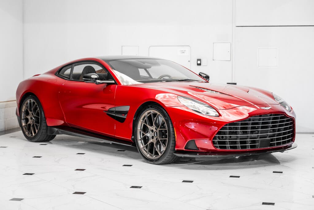 2025 Aston Martin Vanquish Coupe RWD