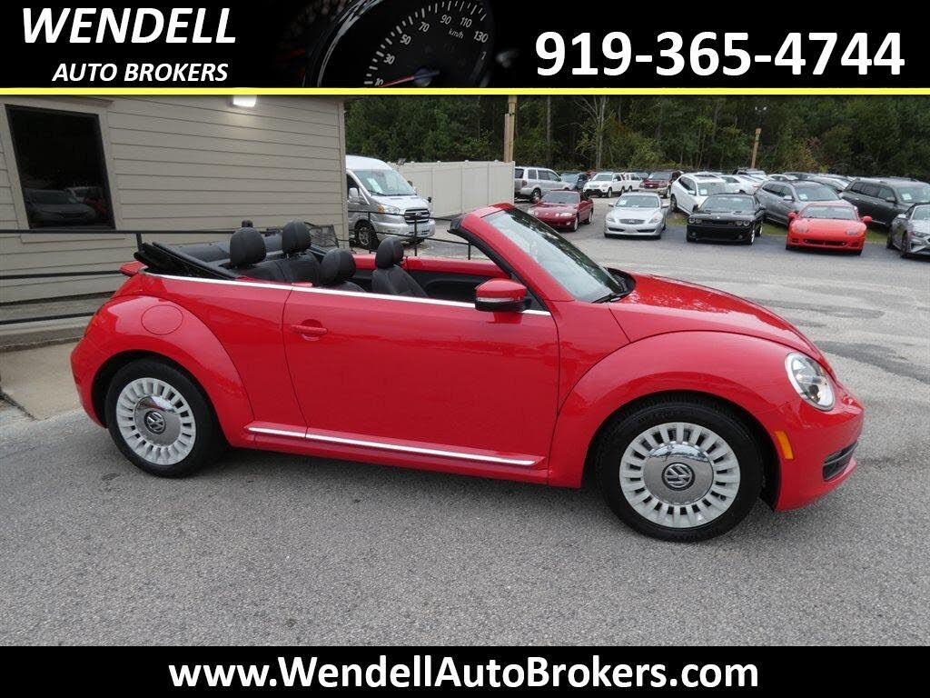 2013 Volkswagen Beetle 2.5L Convertible