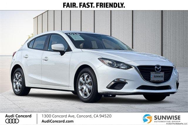 2016 Mazda MAZDA3 i Sport Hatchback