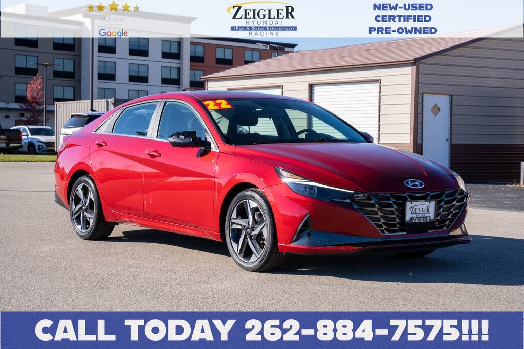 2022 Hyundai Elantra SEL FWD