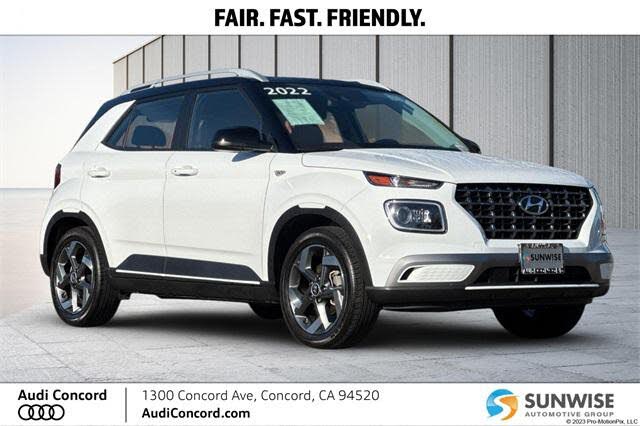 2022 Hyundai Venue Limited FWD