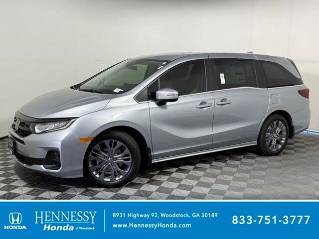 2026 Honda Odyssey Touring FWD