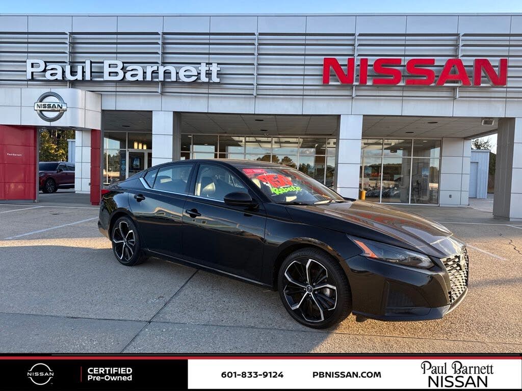 2023 Nissan Altima 2.5 SR FWD