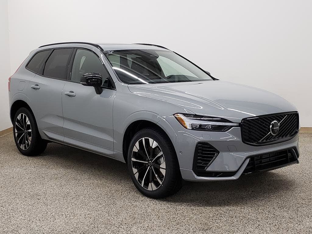 2026 Volvo XC60 B5 Plus AWD