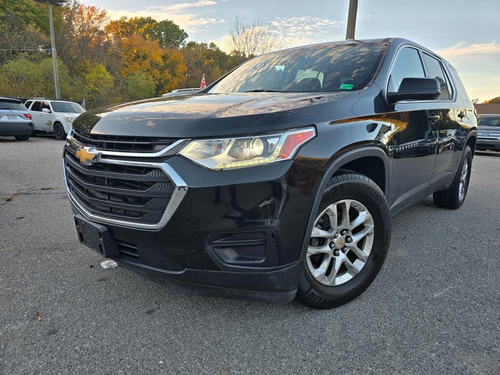 2018 Chevrolet Traverse LS FWD