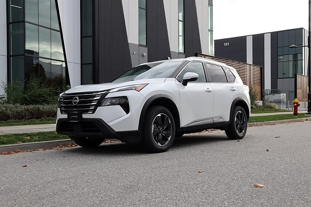 2024 Nissan Rogue SV Moonroof AWD