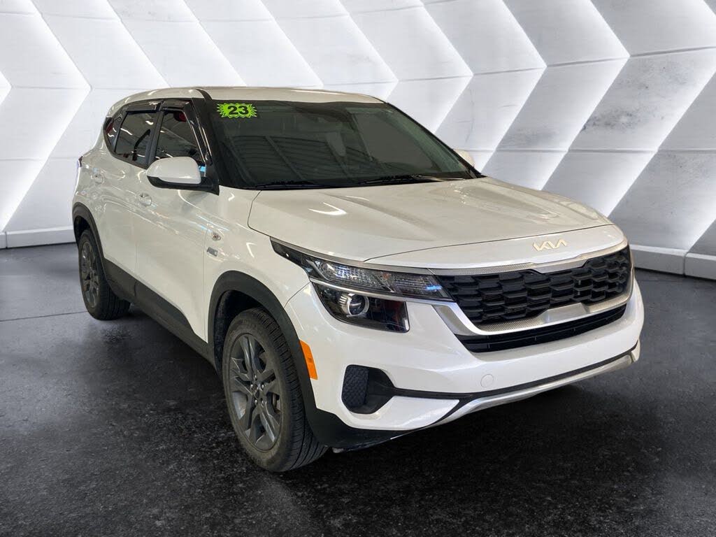 2023 Kia Seltos LX AWD