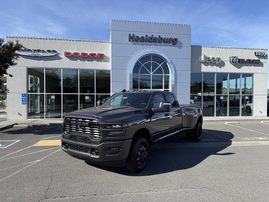 2026 RAM 3500 Big Horn Crew Cab LB DRW 4WD