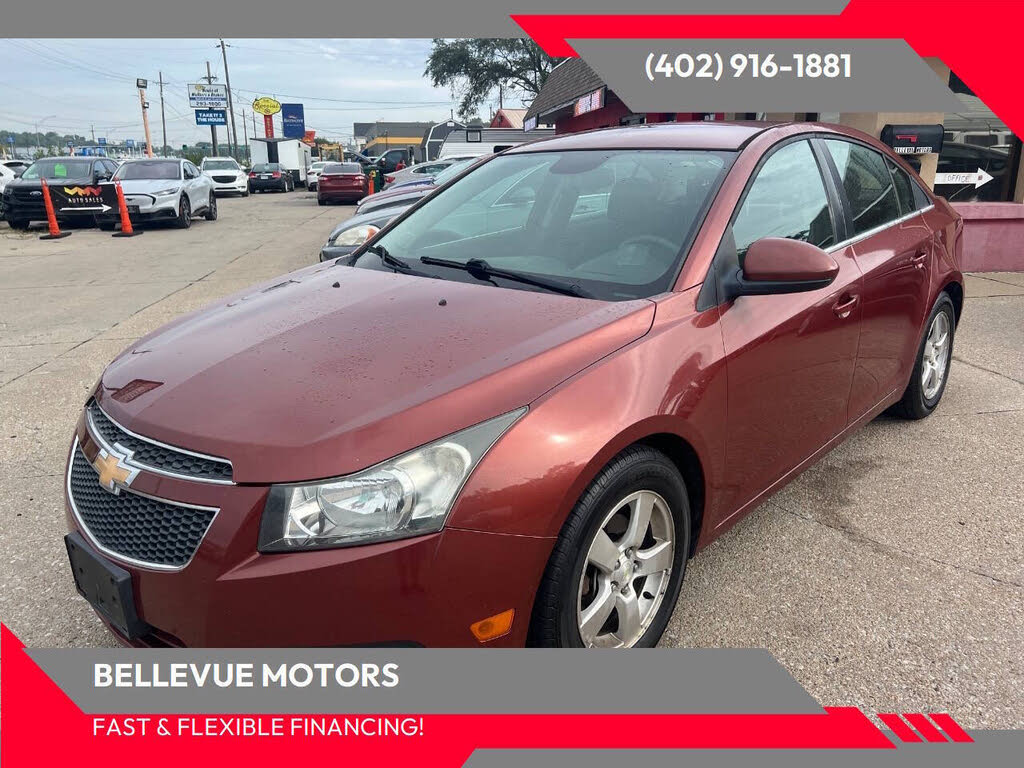2013 Chevrolet Cruze 1LT Sedan FWD