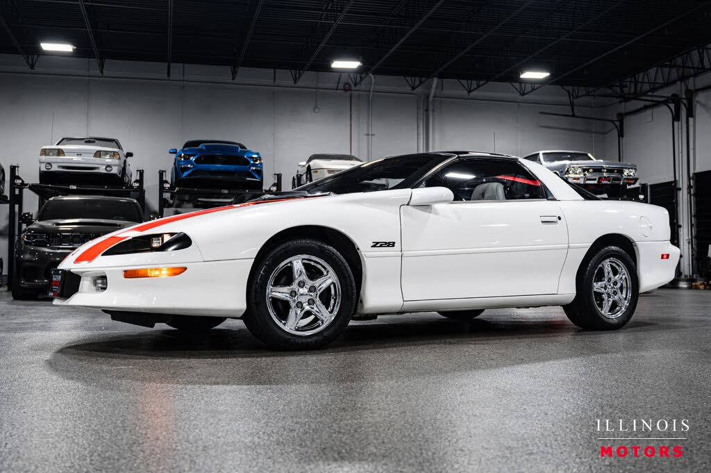 1997 Chevrolet Camaro Z28 Coupe RWD