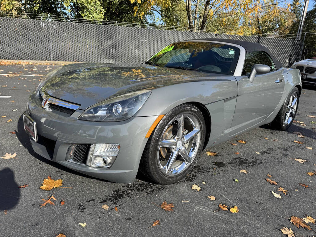 2008 Saturn Sky Red Line