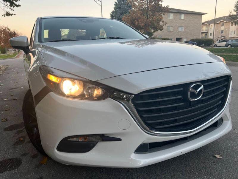 2018 Mazda MAZDA3 Touring