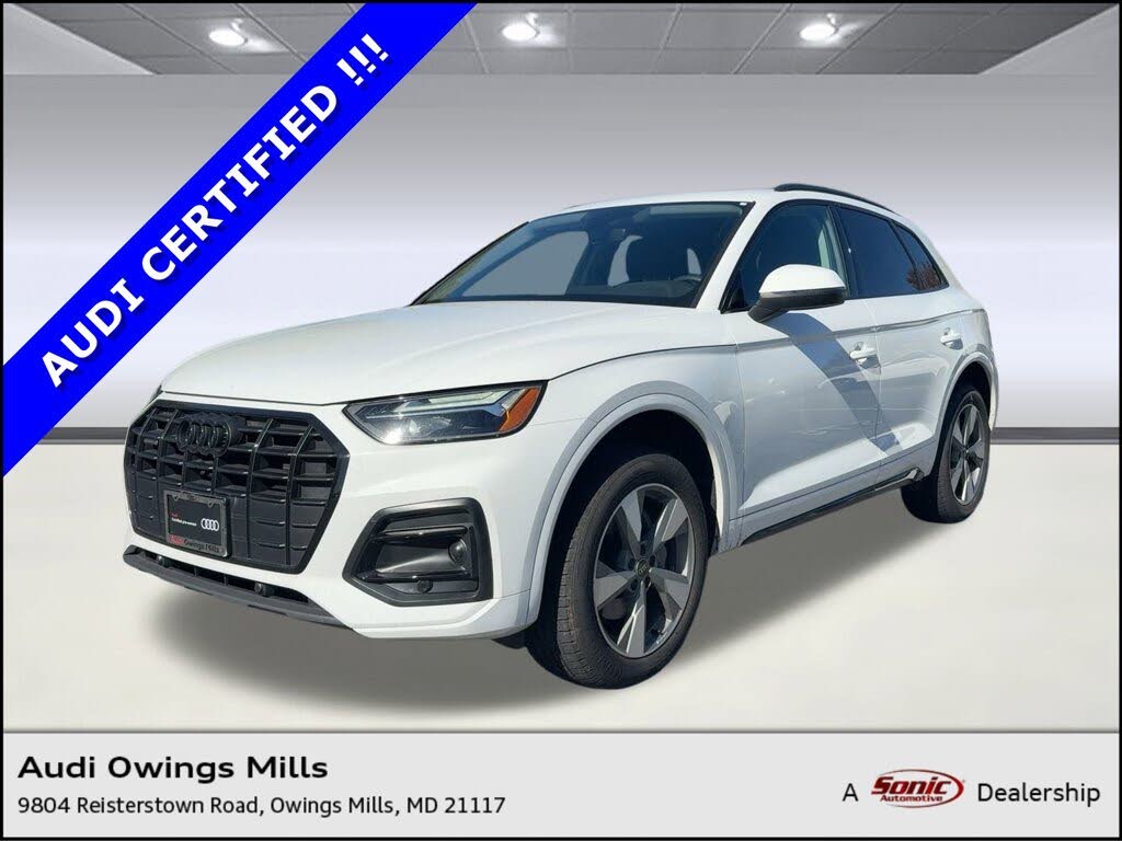 2025 Audi Q5 quattro Premium 40 TFSI