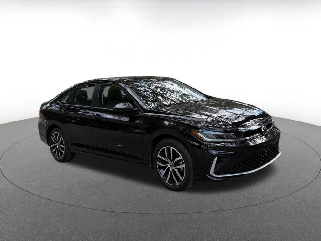 2025 Volkswagen Jetta SE FWD