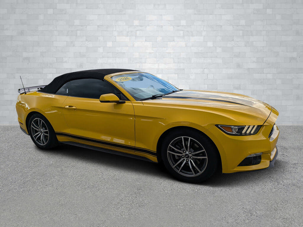2016 Ford Mustang EcoBoost Premium Convertible RWD