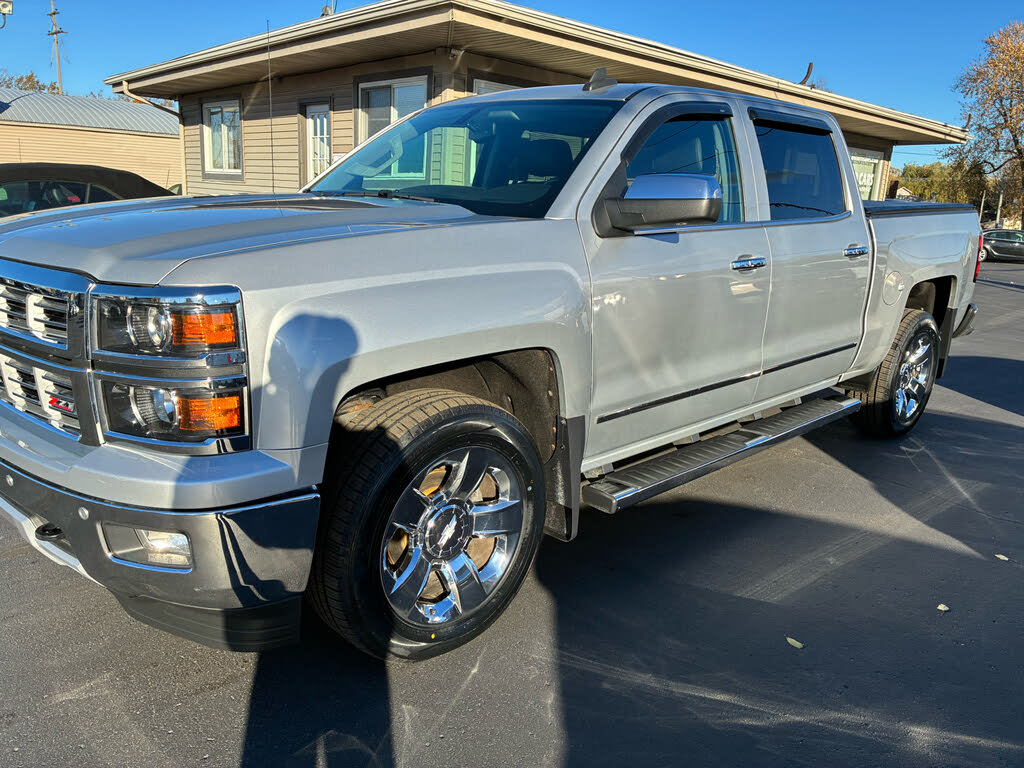 2015 Chevrolet Silverado 1500 LTZ Crew Cab 4WD