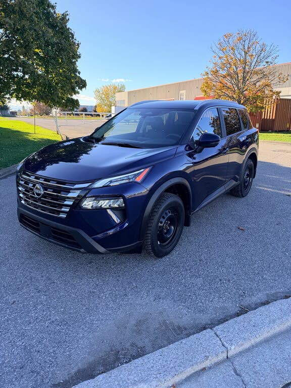 2024 Nissan Rogue SV Moonroof AWD
