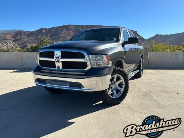 2016 RAM 1500 SLT Crew Cab 4WD