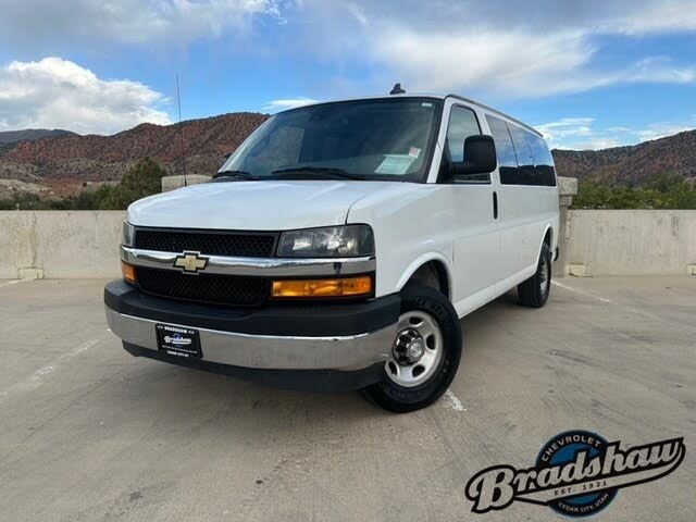 2020 Chevrolet Express 2500 LT RWD