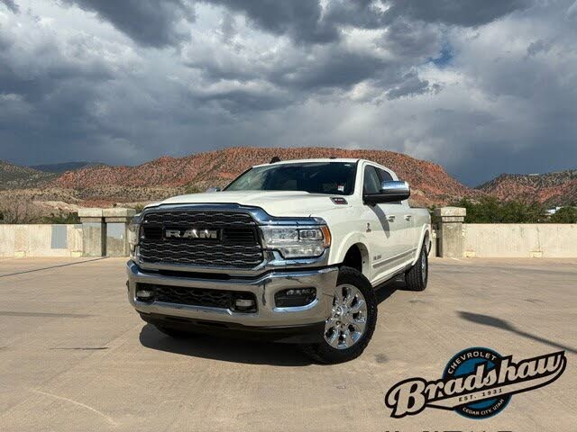2022 RAM 3500 Limited Mega Cab 4WD