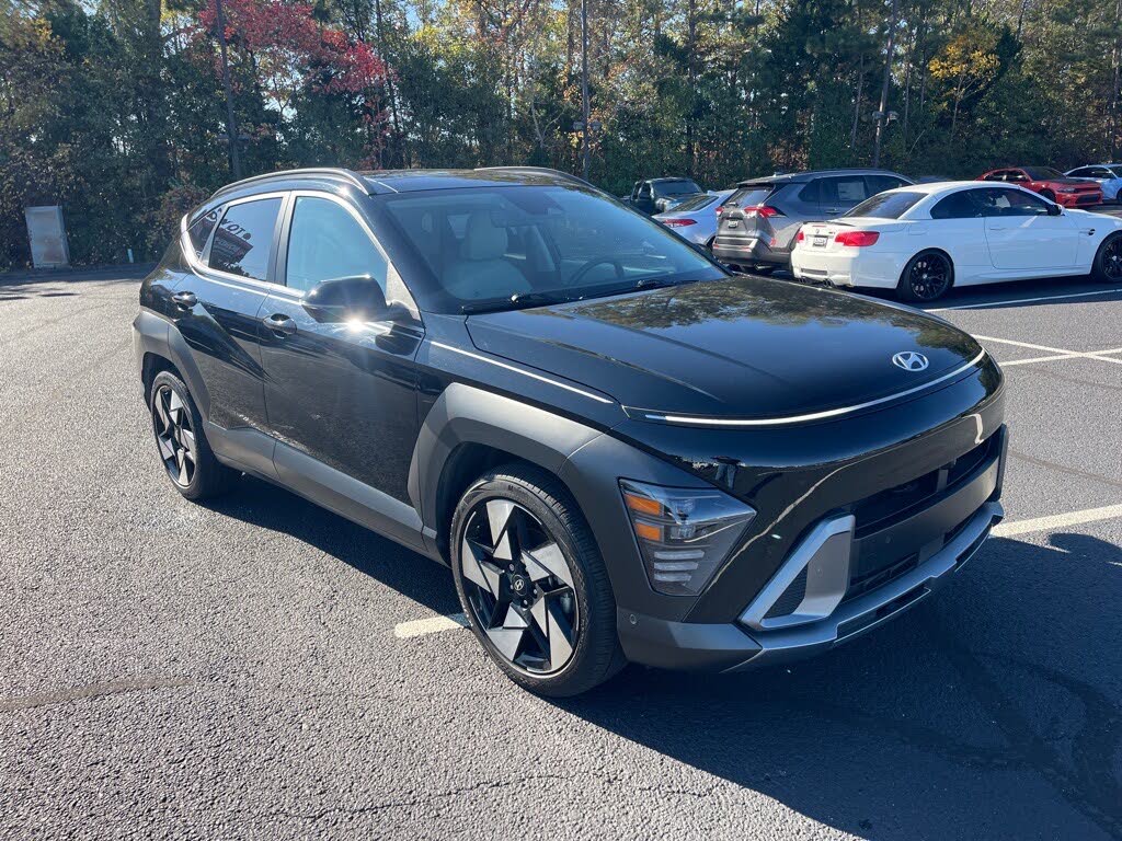 2024 Hyundai Kona Limited FWD