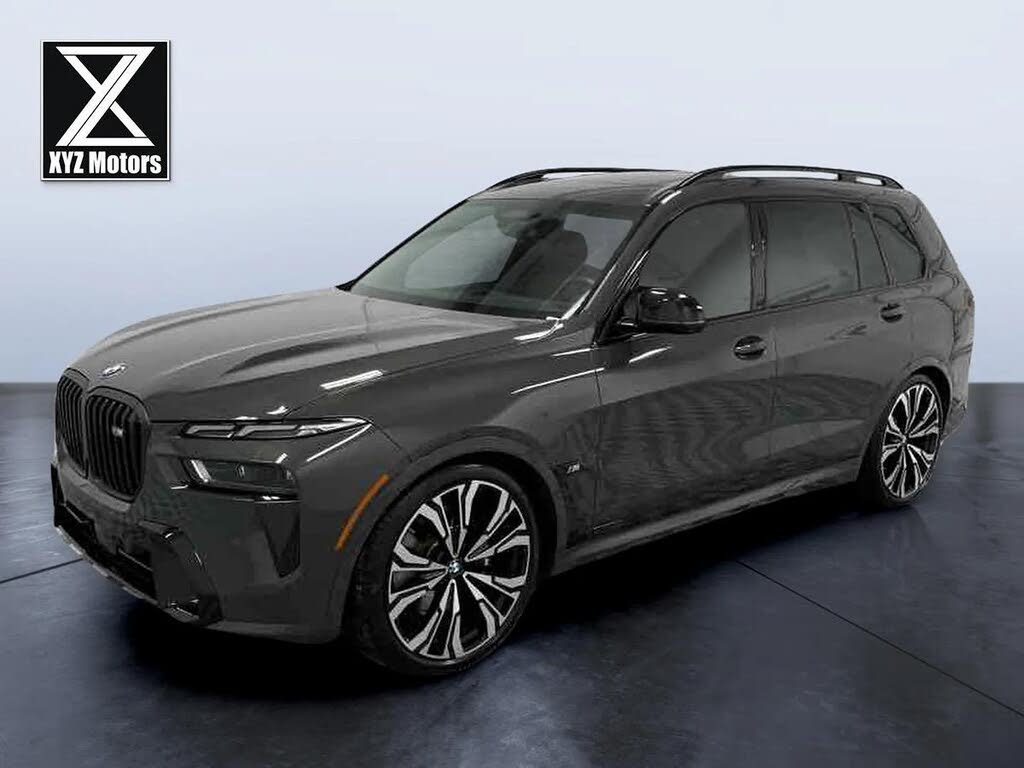 2023 BMW X7 M60i AWD