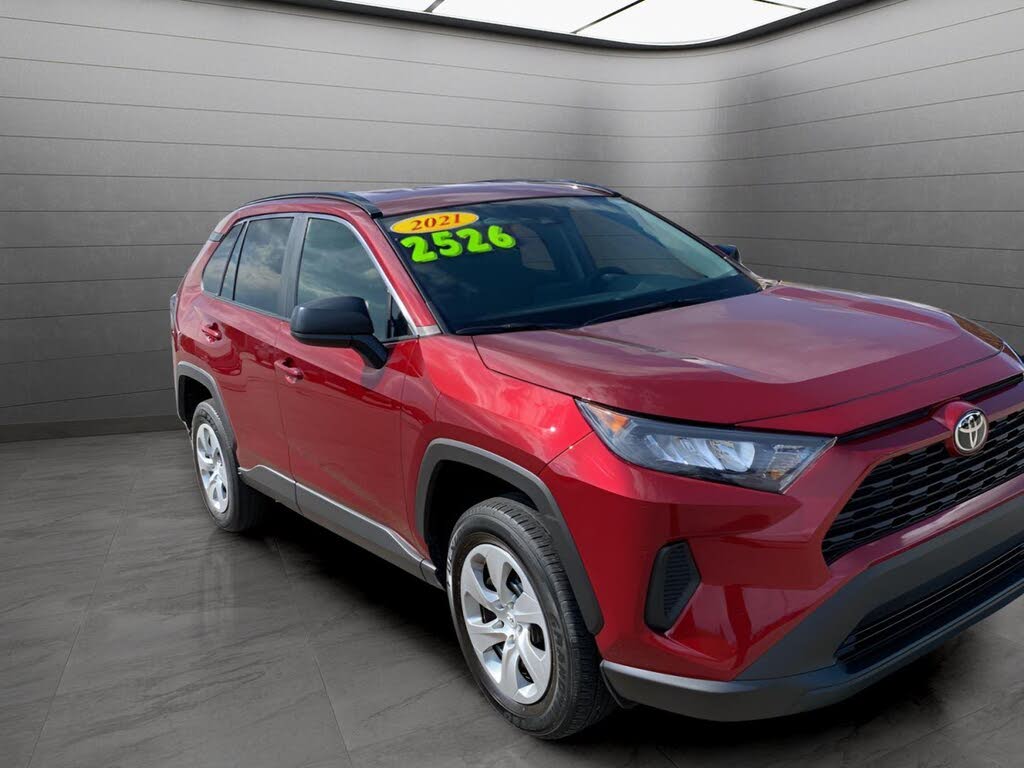 2021 Toyota RAV4 LE FWD