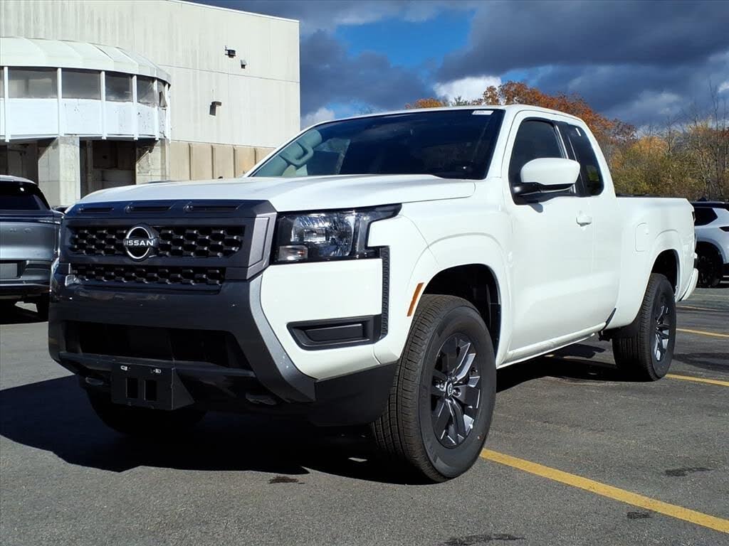 2025 Nissan Frontier SV King Cab 4WD