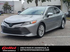 Toyota Camry Hybrid XLE FWD