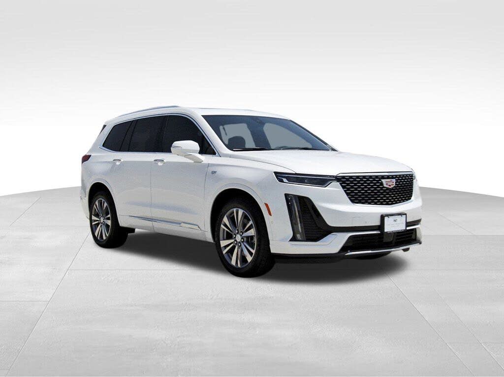 2025 Cadillac XT6 Premium Luxury FWD