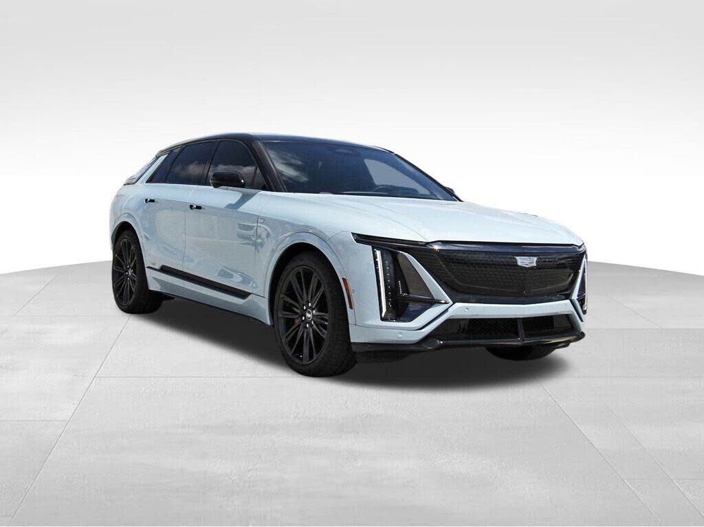 2026 Cadillac LYRIQ-V AWD