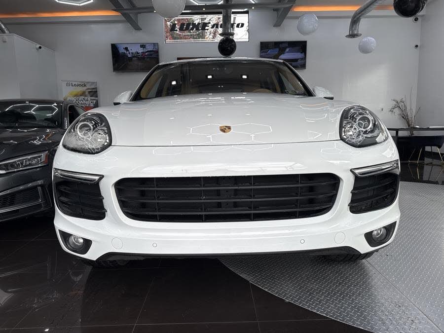 2016 Porsche Cayenne AWD