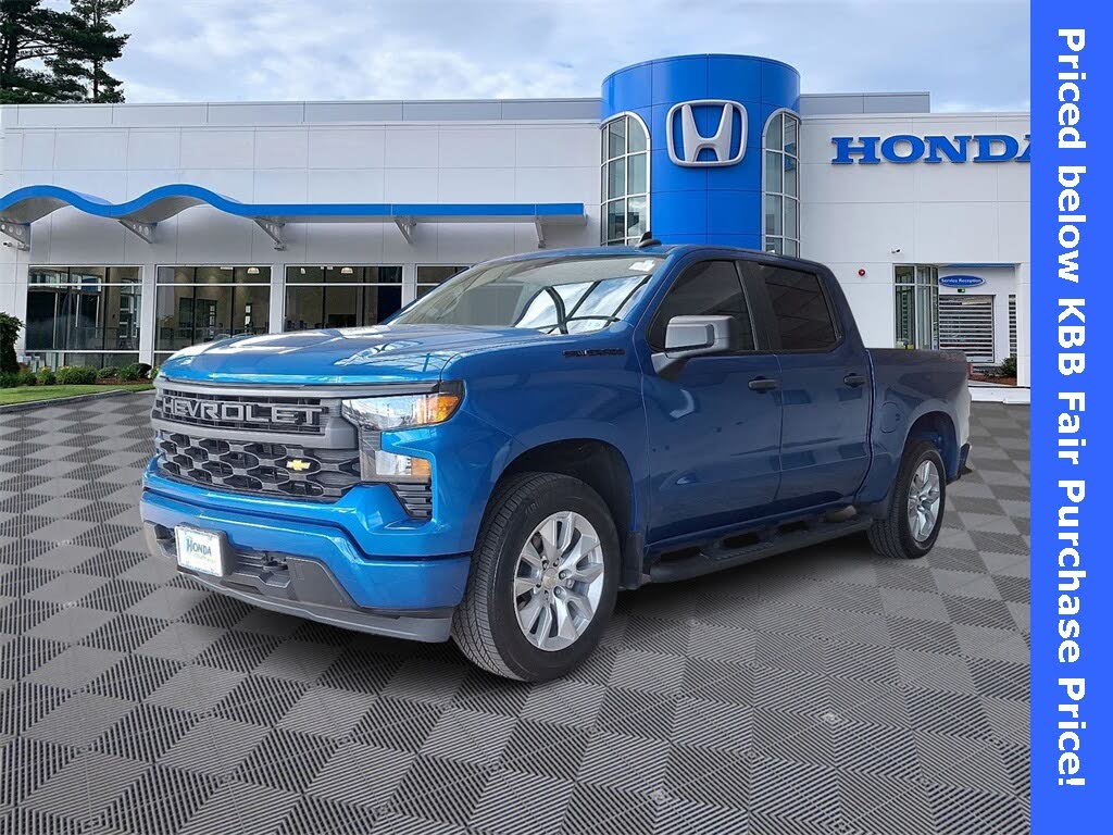 2023 Chevrolet Silverado 1500 Custom Crew Cab 4WD