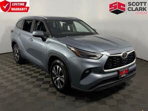 Toyota Highlander XLE FWD