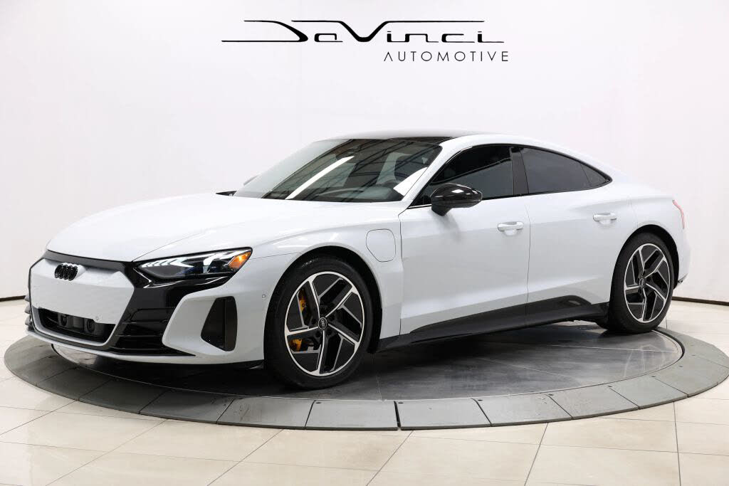 2023 Audi RS e-tron GT quattro AWD