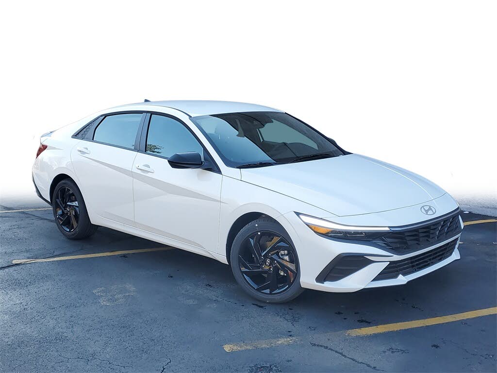 2026 Hyundai Elantra SEL Sport FWD