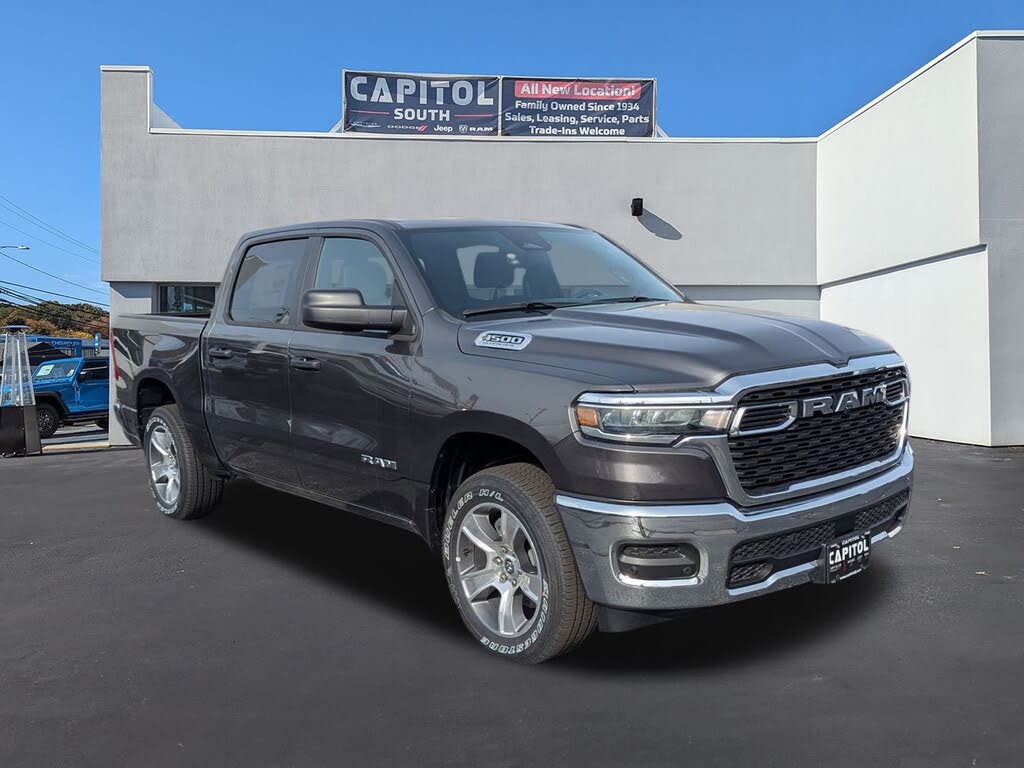 2026 RAM 1500 Tradesman Crew Cab 4WD