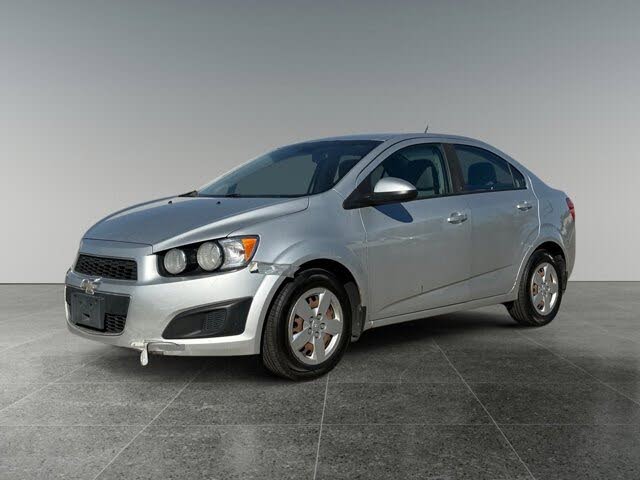 2012 Chevrolet Sonic 1LS Sedan FWD