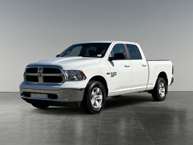 RAM 1500 Classic SLT Crew Cab 4WD 2019