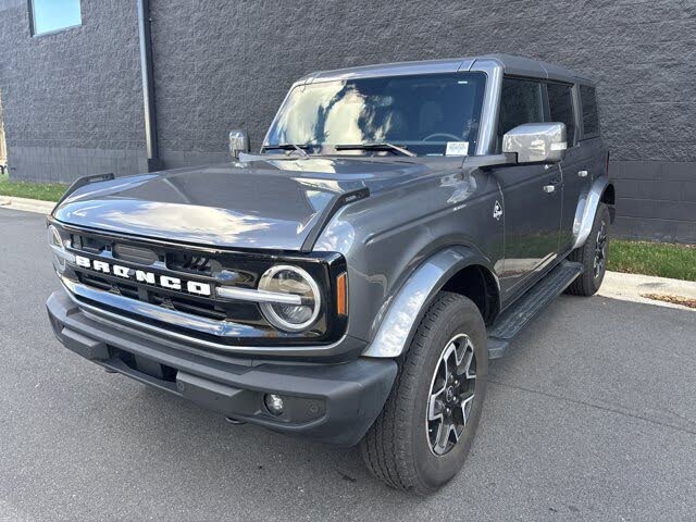 2023 Ford Bronco Outer Banks 4-Door 4WD