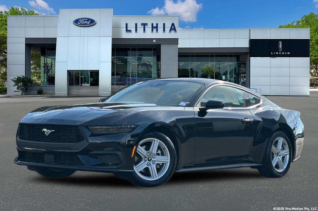 2026 Ford Mustang EcoBoost Fastback RWD