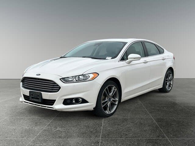 Ford Fusion Titanium AWD 2016
