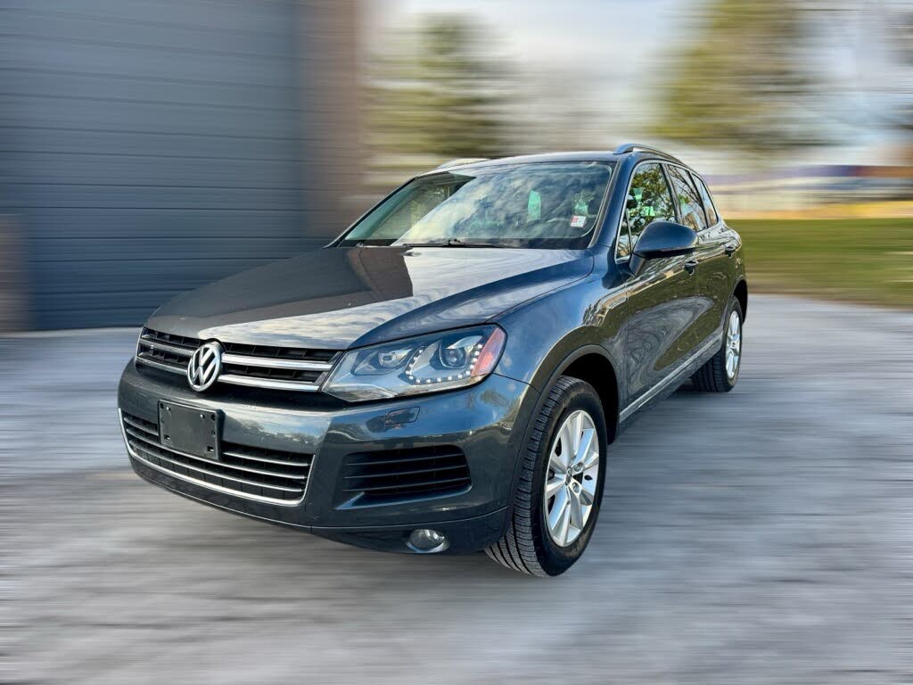 2013 Volkswagen Touareg VR6 Sport