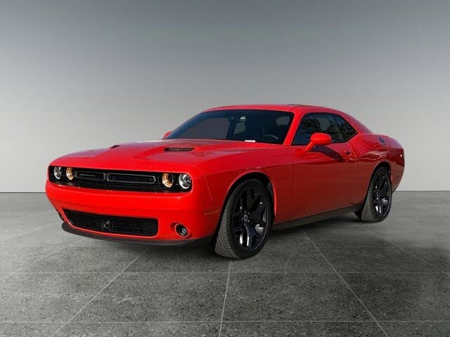 2017 Dodge Challenger SXT Plus RWD