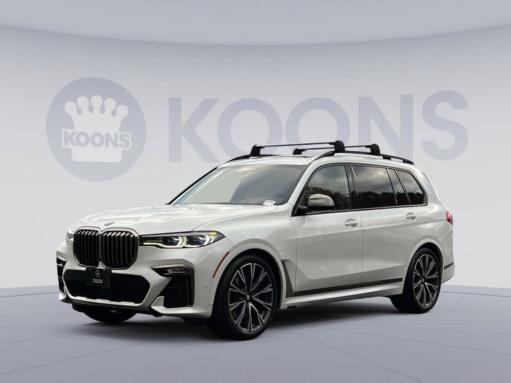 2022 BMW X7 M50i AWD