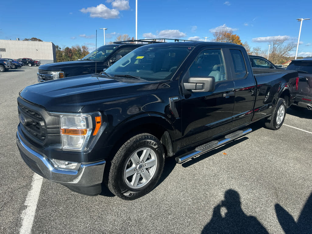 2022 Ford F-150 XL SuperCab LB RWD