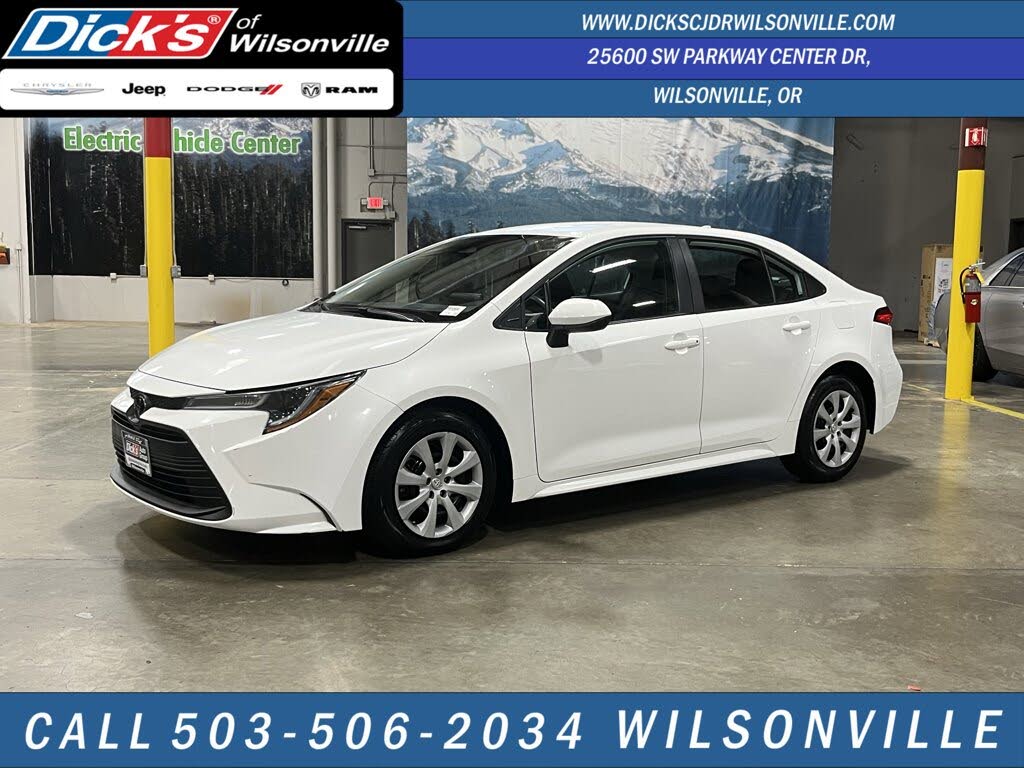 2023 Toyota Corolla LE FWD