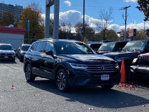 Volkswagen Tiguan S 4Motion