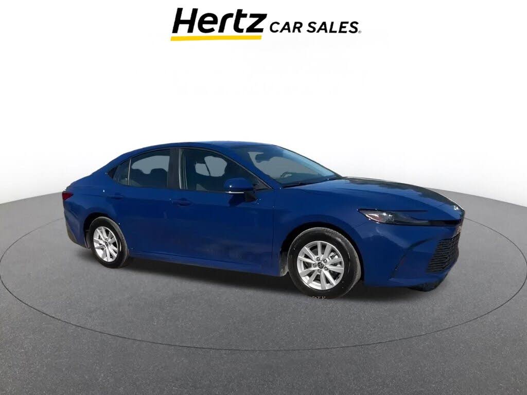 2025 Toyota Camry LE FWD