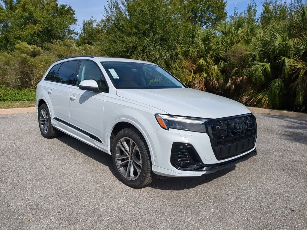 2026 Audi Q7 quattro Premium 55 TFSI